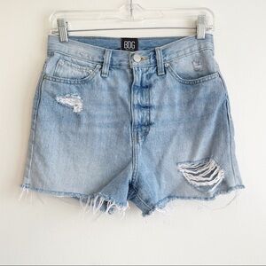 URBAN OUTFITTERS BDG Jean shorts High Rise Cutoff Light Wash distressed 26